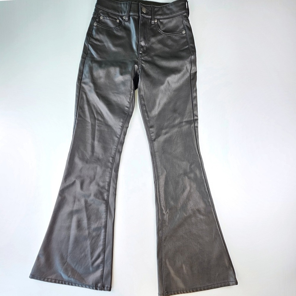 American Eagle Black Vegan Leather Flare Pants Stretch High Rise 4 Regular 4843